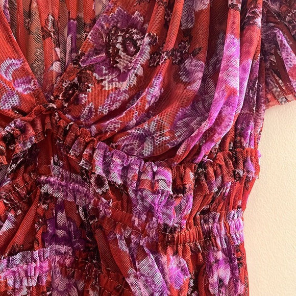 Free People Making Me Smile Floral Ruched Flutter Sleeve Top Size S - Picture 4 of 5